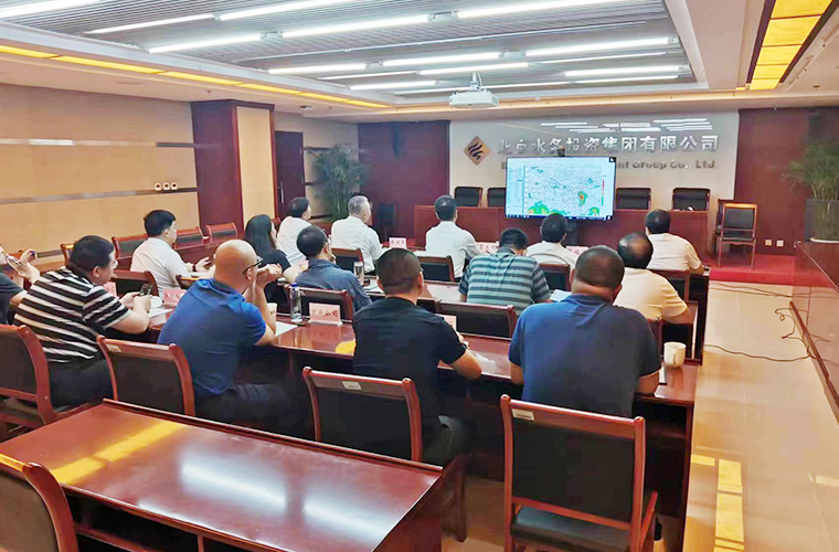 暴雨洪峰显担当 ——mk最新网页登录推动主题教育见实效