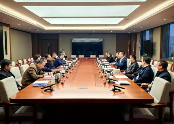 市水务局领导与mk最新网页登录班子成员召开座谈会